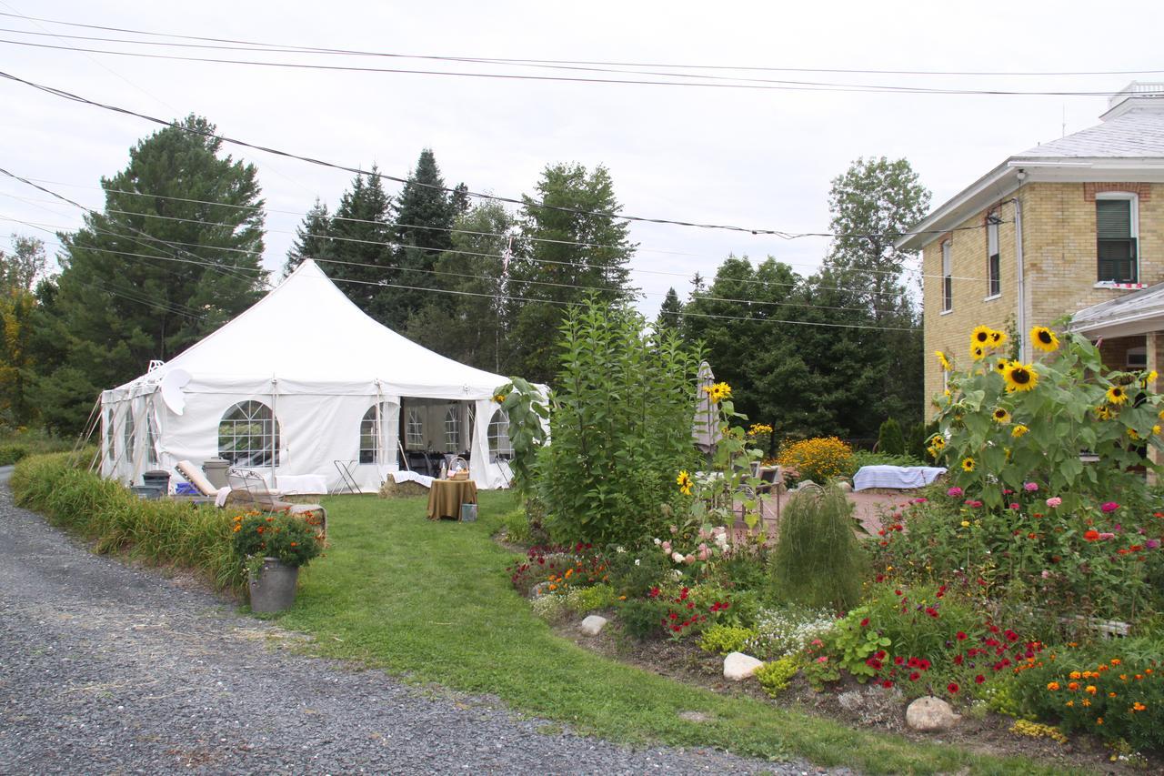 Auberge Taylor Manor Saint-Georges Exterior foto